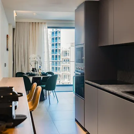 Mercury Lovely W Pool Access By Arco Collection * San Ġiljan