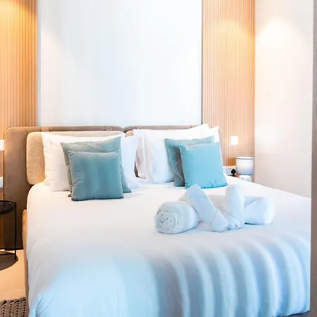 Mercury Lovely W Pool Access By Arco Collection